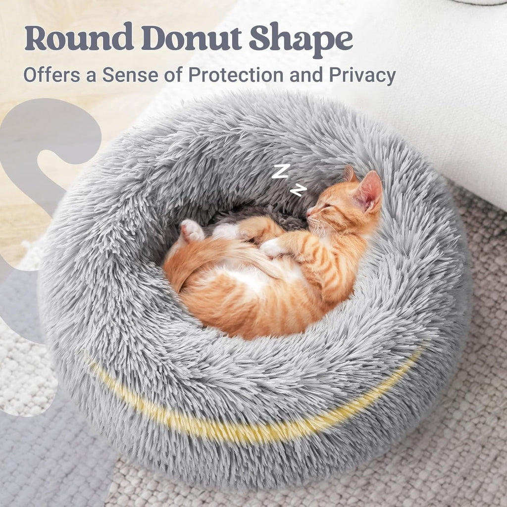 Premium Plush Donut Cat Bed – Soft Self-Warming Cuddler Cushion with Non-Slip Base | Machine Washable & Calming Comfort for Indoor Cats, Kittens & Small Dogs